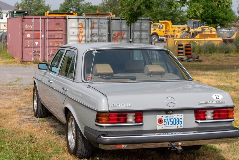 Illustration for article titled 2019-07-20 More Carspotting And Others Around CFB Kingston and Barriefield
